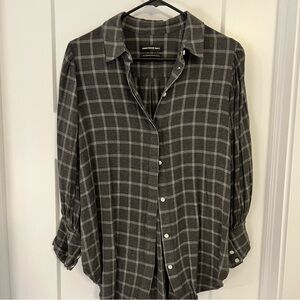 Something navy button down grey plaid size medium